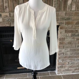 A.N.A Tunic Top size medium NWT